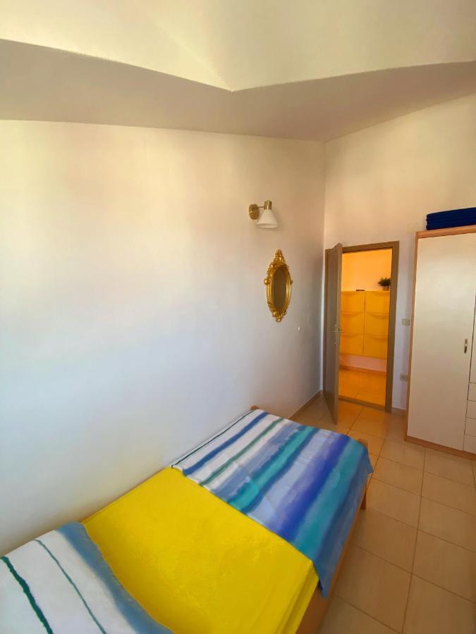 The View Apartment Supetar Exterior foto