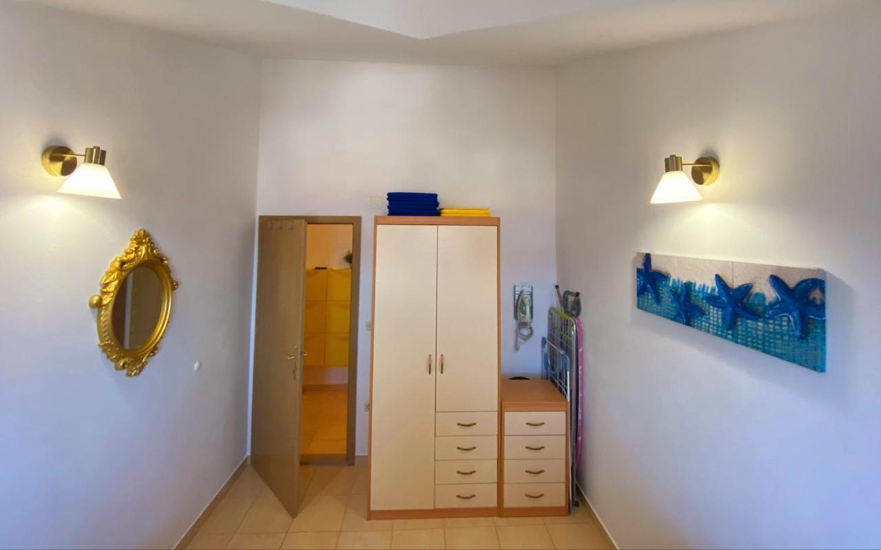 The View Apartment Supetar Exterior foto