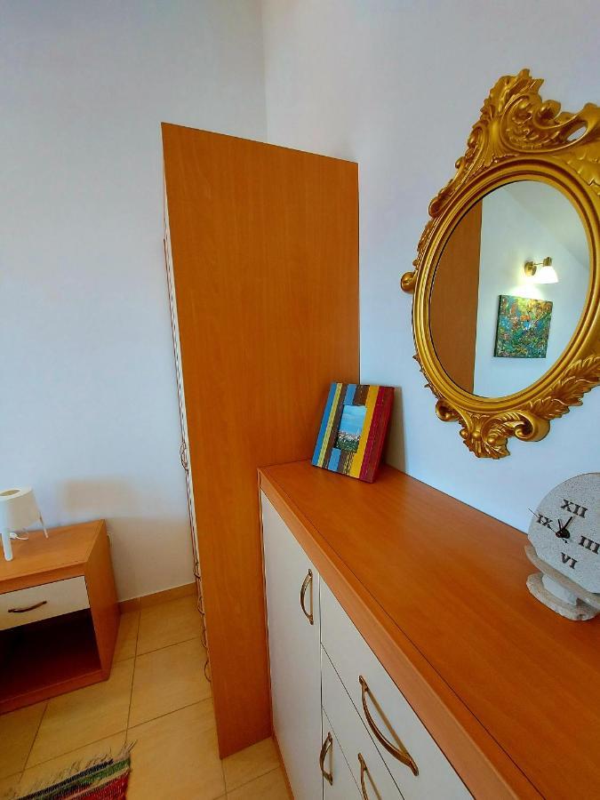 The View Apartment Supetar Exterior foto